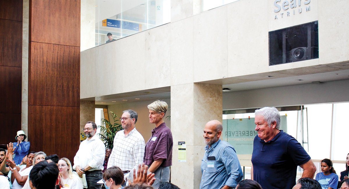 moriyamateshima's tweet photo. Congratulations to all involved in the 8th annual TimberFever Design Build competition held at @TorontoMet University!
Pictured here: MTA Partner Ronen Bauer with #TimberFever Founder David Moses (@mosesstructures).
@FEAStorontometu
#toronto #architecture #buildingwithwood https://t.co/EHInHFoCzk
