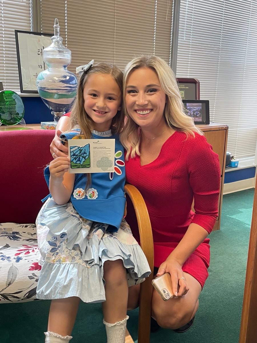 GirlScoutsOH's tweet photo. 📽️This week, Girl Scout Chloe @wsyx6 and @KateWSYX came to our office to film a special segment on The House That She Built🏡 Chloe did an amazing job, and we can't wait for the segment to air🤩 Tune into ABC to hear from both Chloe and our CEO, @TWhartonGSOOH Tammy Wharton! https://t.co/6bCv0rPNZA
