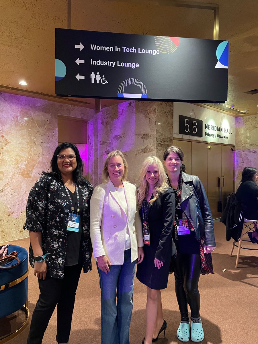 sshorey's tweet image. Elevating women founders together as a national community: it is an honour to join ⁦@michelle_scarb⁩ and the ⁦@bdc_ca⁩ Women in Tech team on the ⁦@ElevateTechCA⁩ stage at 11am. It is a true honour to represent ⁦@Invest_Ottawa⁩ and #Sheboot w these leaders