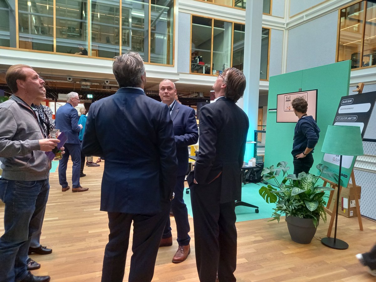 QuSoftAmsterdam's tweet photo. Presenting the Quantum experience during the opening of LAB42 @UvA_Science @QuSoftAmsterdam @Quantum_Ams #Quantum https://t.co/YXMzuCbiSG