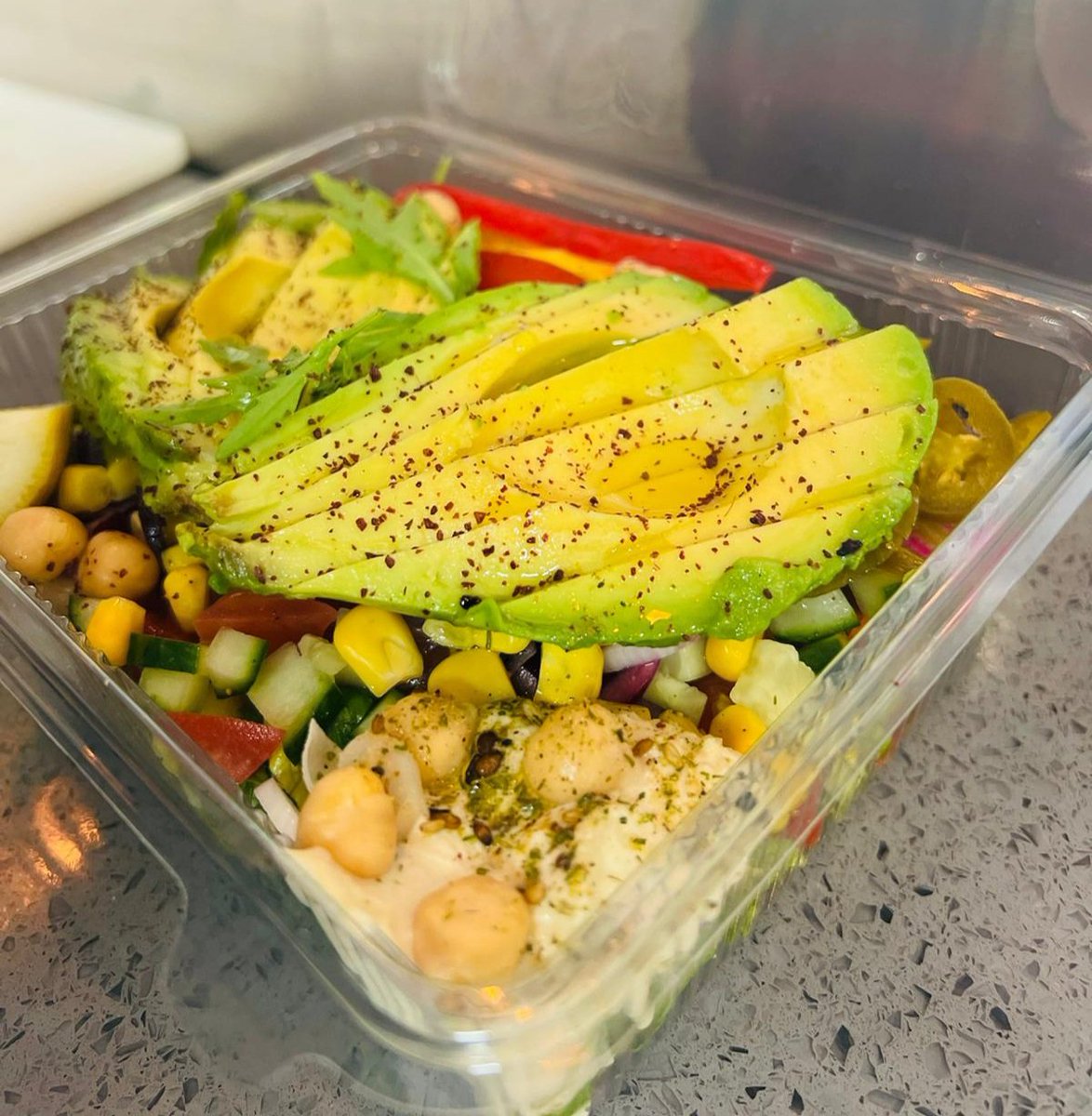 Healthy eating habits
.
.
.
#healthyeating #healthyeatinghabits #healthyeatingideas #healthyeatingrecipes #pondokfreshfalafelandjuice #healthyeatinglifestyle