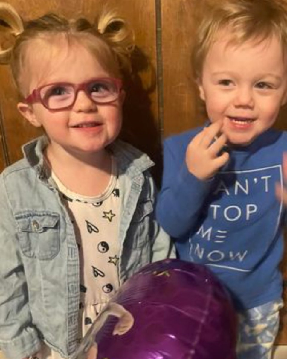 cryobank's tweet photo. Mama Robyn shared this gorgeous photo of her 2-year-old twins with us! This absolutely made our day! Who else here is a parent to double (or triple) the trouble? 🤚  Let us know in the comments below by using emojis!! Be creative. 😉 https://t.co/rQlAHMlHCE