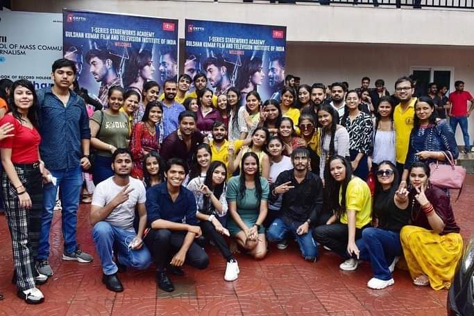 JCBoseUST's tweet photo. Students of the Dept of CMT, @JCBoseUST visited T-Series Corporation, #Film_City, #Noida. The star cast of T-Series production Hindi film #Dhokha were present there for the promotion of the film. https://t.co/RSxm8SMgpi