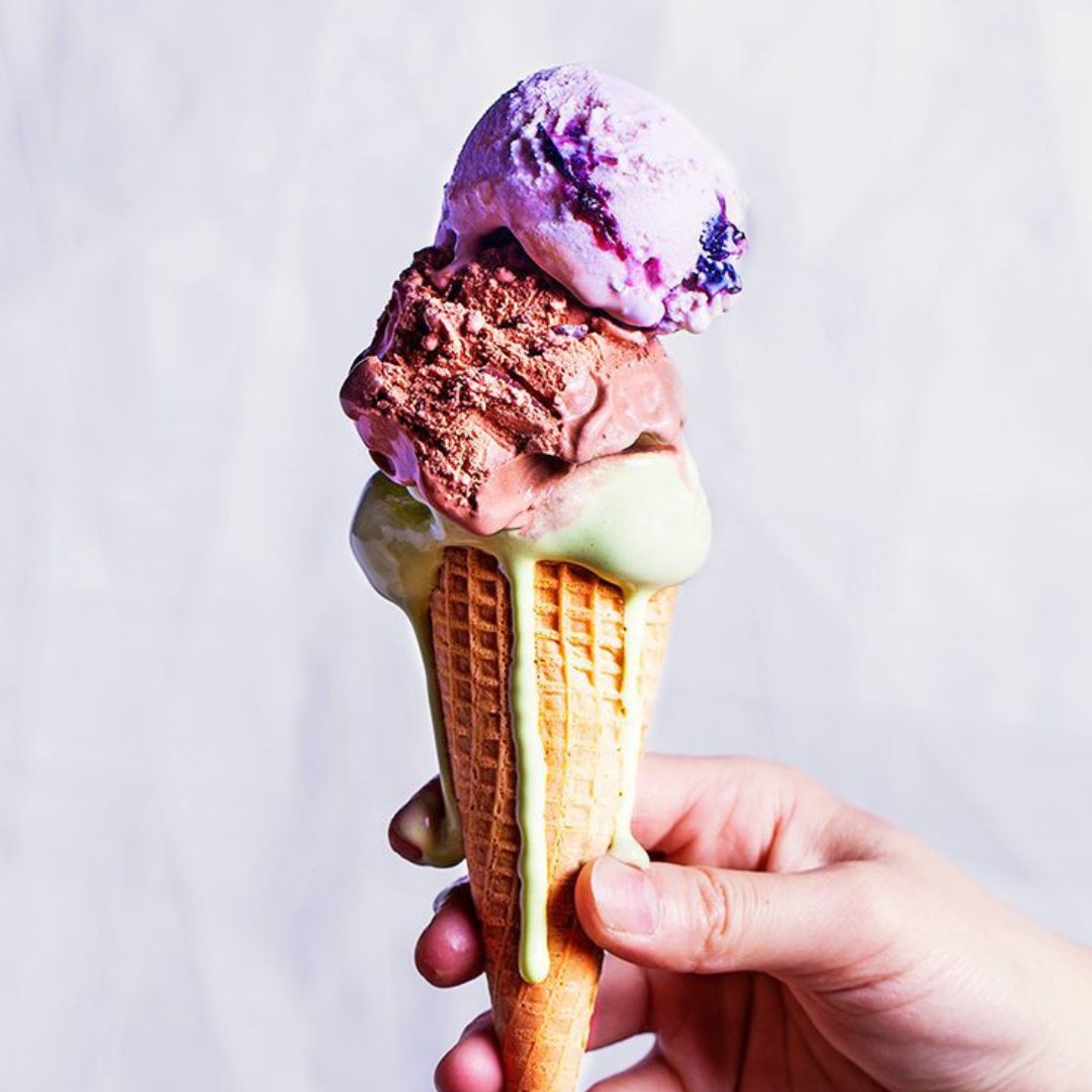 OrderEmApp's tweet image. On September 22, #NationalIceCreamConeDay continues to be observed even if summer is officially over.

How are you celebrating National Ice Cream Cone Day?

#orderem
#icecreamconeday
#icecream
#summertreats
#icecreamcones
#flavors
#homemadeicecream
#nationalicecreamconeday