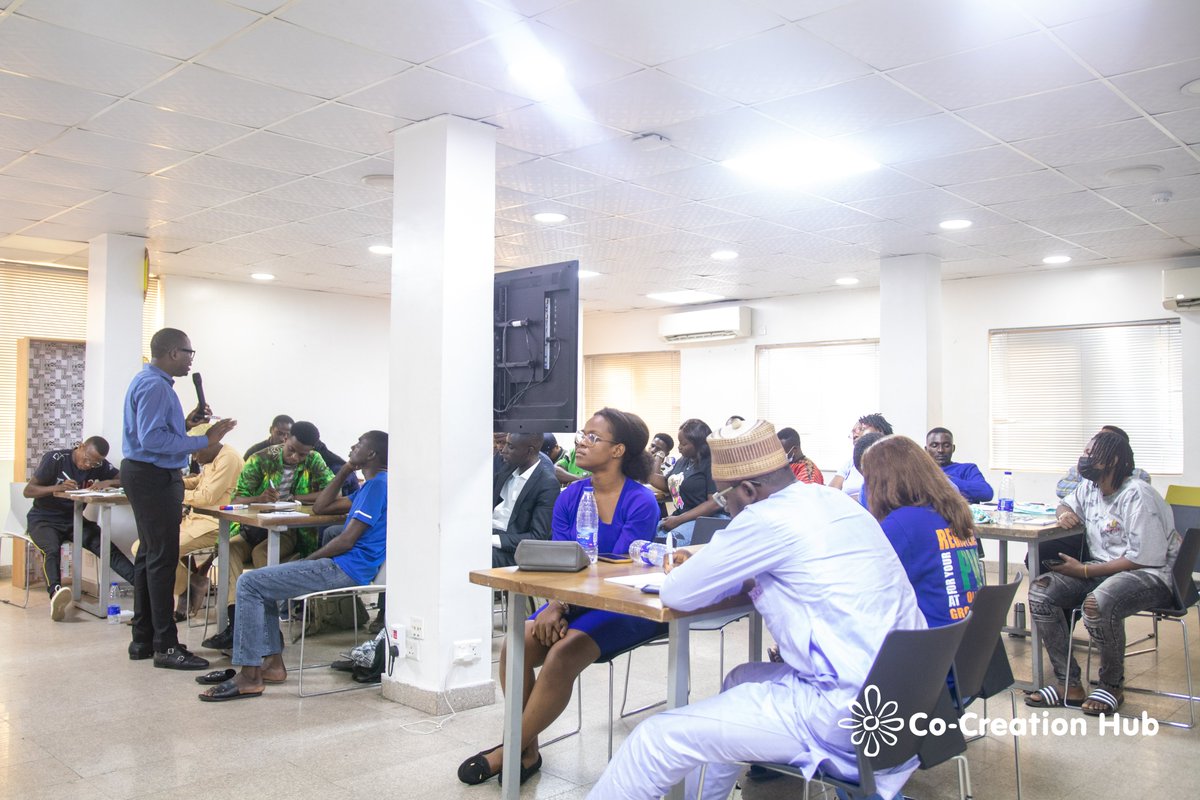 GovoteNg's tweet photo. Yesterday, we rounded off the 3 days capacity building for 45 #GoVoteNG Master volunteers drawn from across 15 States.
The journey to increasing  young people's participation &amp; #voting begins. It's time to be deliberate about the #Nigeria we want.
#NigeriaDecides2023 
#MakeWeVote https://t.co/YJOFEMSYKi