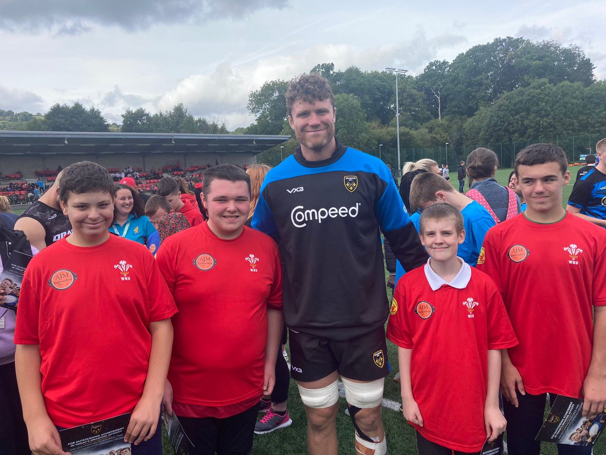 sport_leisure's tweet photo. What an amazing day we’ve had at our Disability Six Nations Rugby Festival! So many children taking part with smiles on their faces😁

Big shout out to our partners  🤜🤛@DRA_Community @WRU_Community @DragonsHUBs @AJMEmbroidery1 @istadia @GardnerMeggy @CymoeddSport @dragonsrugby https://t.co/VYMzCjhDdt