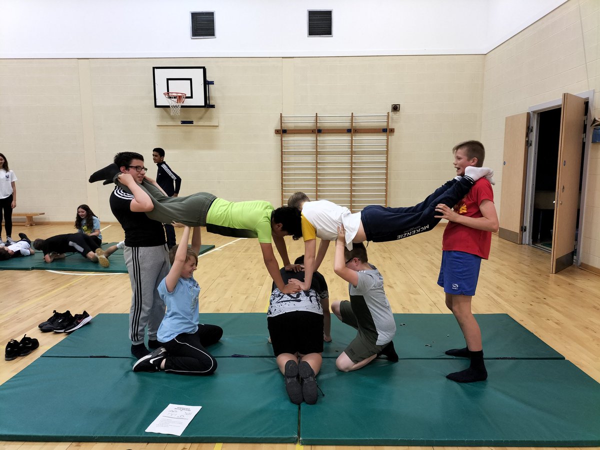 ElginAcPE's tweet image. BGE S1 PE Group balances. 
#teamwork #balanceandcontrol