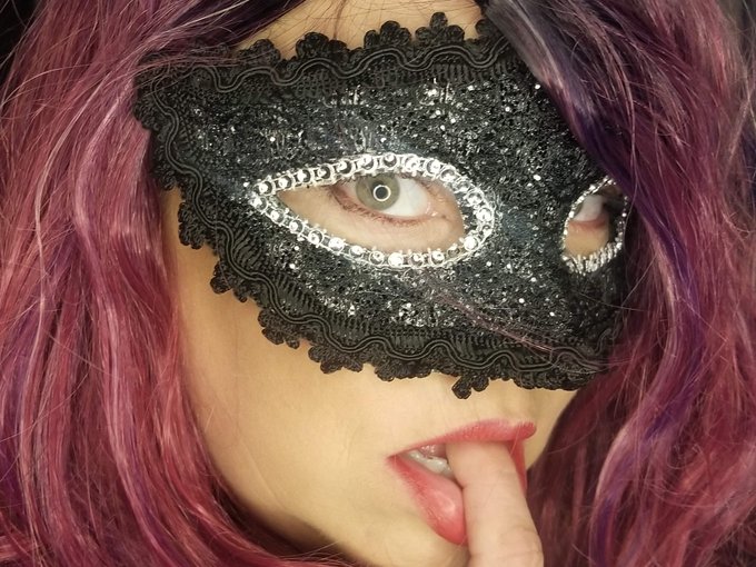 This is my look when Im in need... #swingers #hotwife #onlyfans #cuckold  https://t.co/t2D4HLbnpa https://t<a href="/tag/swingers"class="tags">#swingers</a><a href="/tag/hotwife"class="tags">#hotwife</a><a href="/tag/cuckold"class="tags"><span>#cuckold</span></a><a href="/tag/onlyfans"class="tags"><span>#onlyfans</span></a>