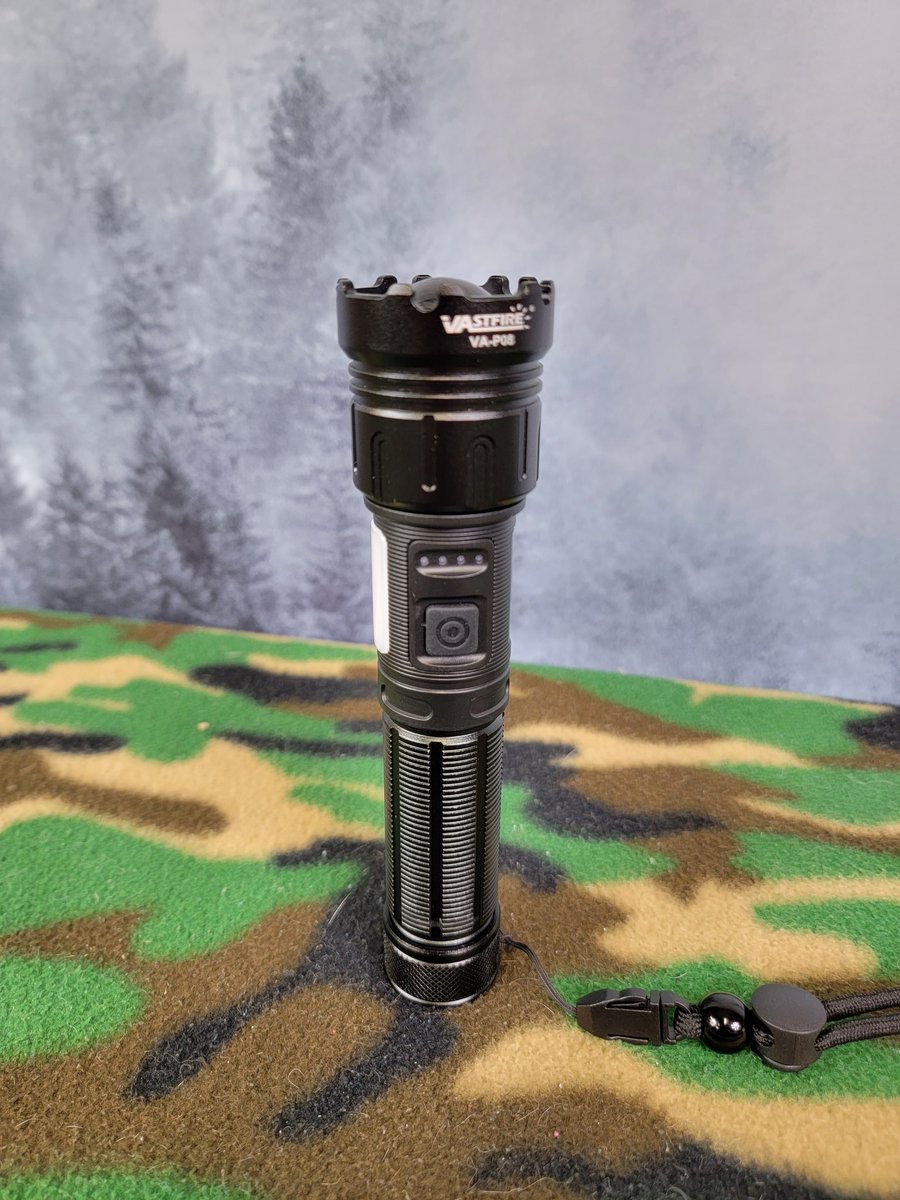 JamesSt_PNW's tweet photo. Want to watch me review a flashlight that the manufacturer gave me no details about and the Amazon page for it doesn't describe it accurately at all??? I had fun with this video 😂
https://t.co/hWta6s3l7H https://t.co/E98H4DlYUy