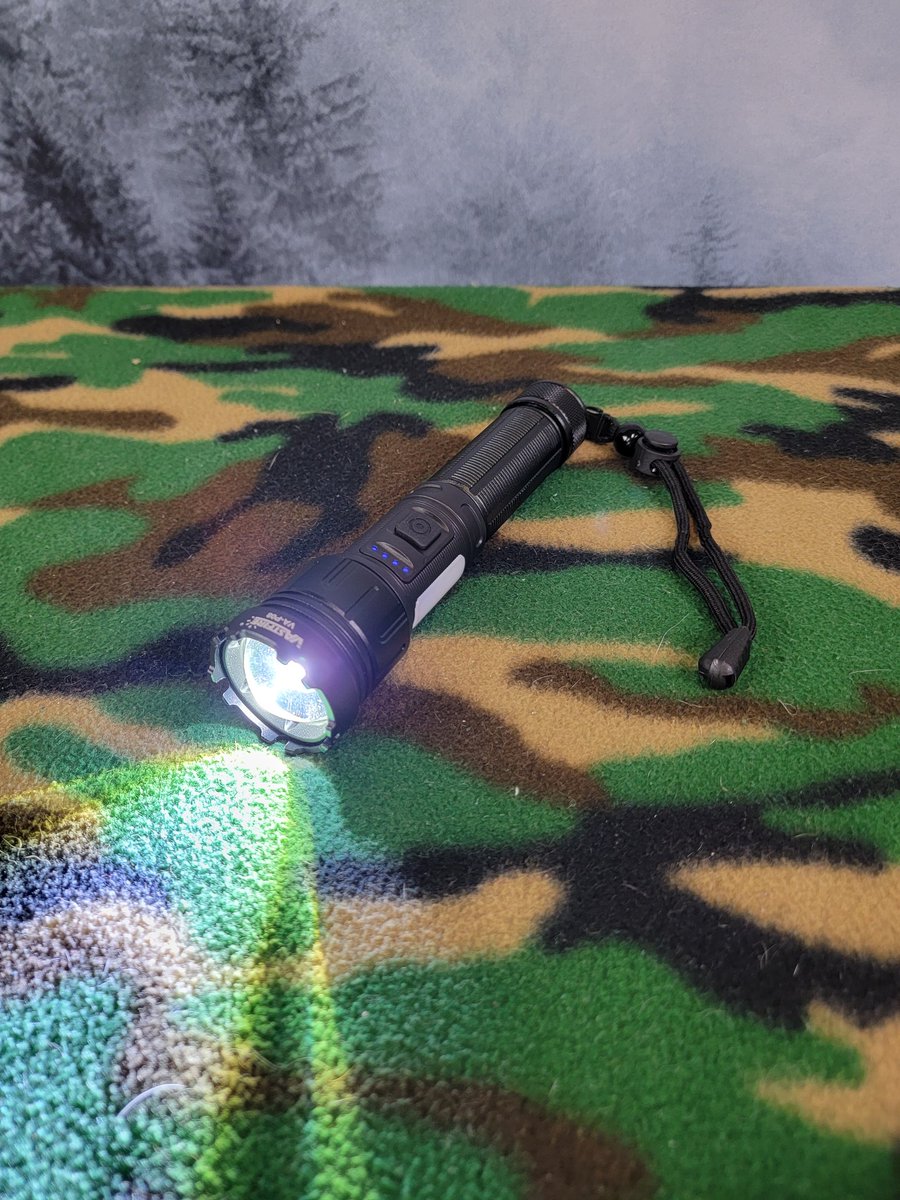 JamesSt_PNW's tweet photo. Want to watch me review a flashlight that the manufacturer gave me no details about and the Amazon page for it doesn't describe it accurately at all??? I had fun with this video 😂
https://t.co/hWta6s3l7H https://t.co/E98H4DlYUy