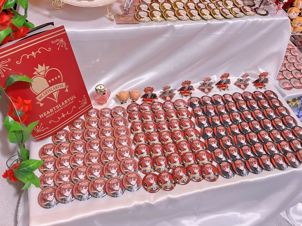 ぴっぴ♥️予約品まとめてのお取引問題ありません◎ tweet media