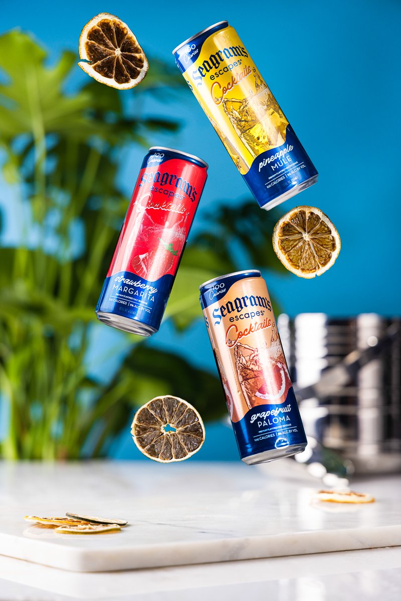 VMG_studios's tweet photo. We ❤️‍🔥 @seagramsescape &amp; our photography team here at VMG!📸 #productphotography #yum https://t.co/bGYw8Vk8zP