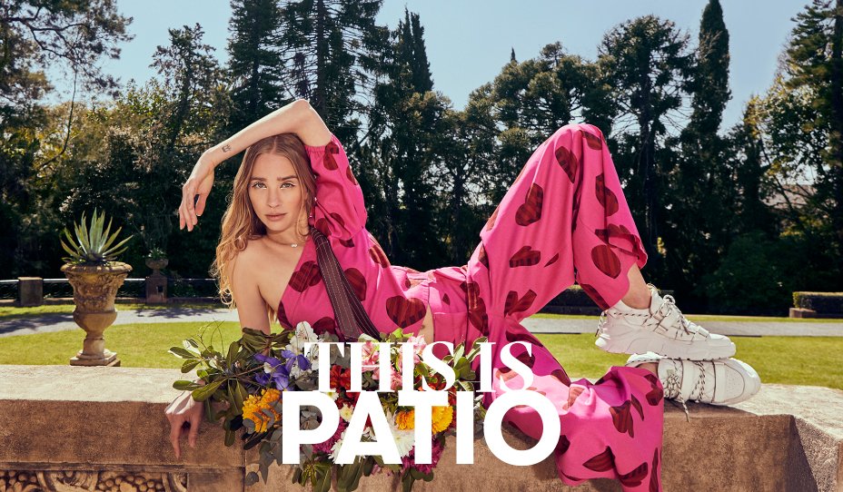 elpatiobullrich's tweet image. #ThisIsPatio 
Summer 23

Sasha: total look @JazminChebar