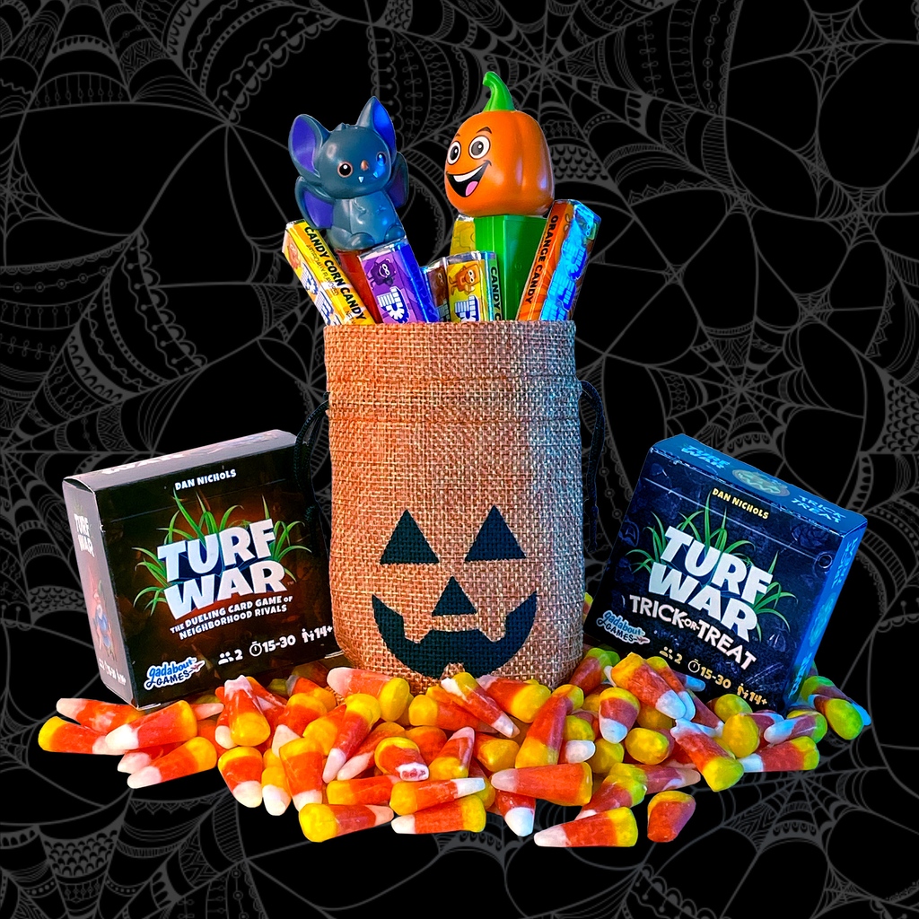 GadaboutGames's tweet photo. 🎁 #kickstarter pledge level preview week! Will you score a Gimme! Gimme! Gimme! Bundle? A 1st ed base set, expansion prototype, and candy – in time for #halloween – plus a Big Green Box later! Turf War: Trick-or-Treat hits Kickstarter Sept 27.

#kickstartergame #boardgames #bgg https://t.co/QlPrTmKY2u