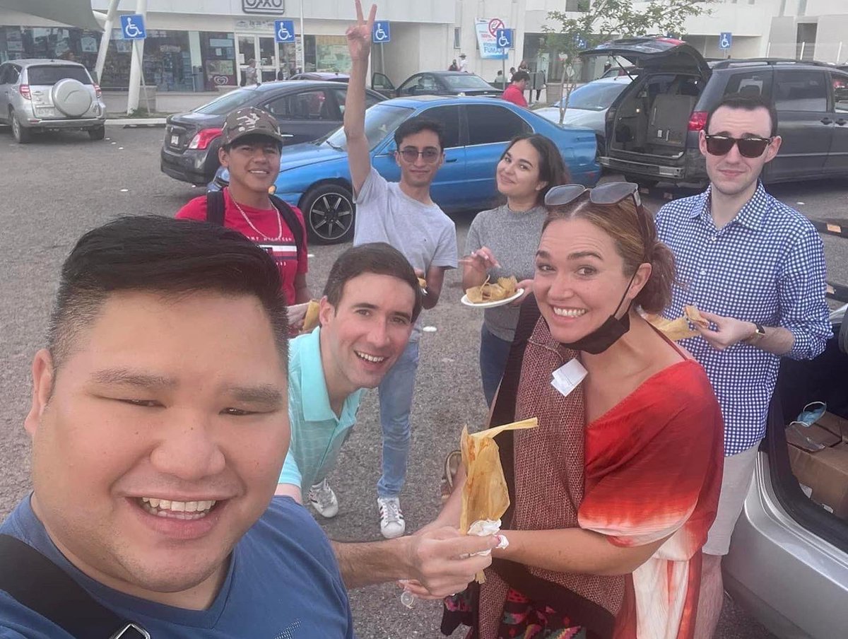 Do we love our friends south of the border? Si! During our layover in Aguascalientes #Mexico, my crew &amp; I served 100 tamales to visitors and staff at the local hospital. It feels so great to give back! #av8r #airlinepilotlife