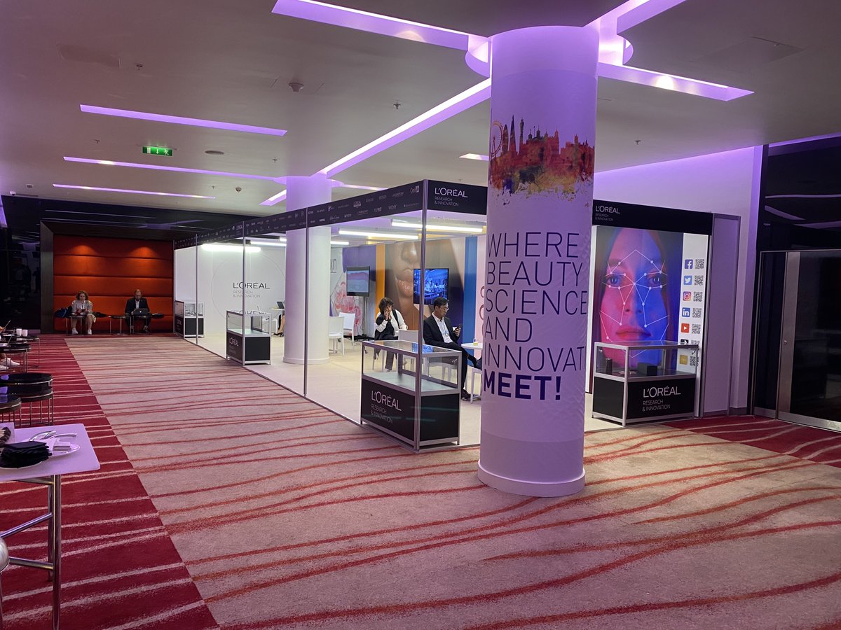 A few pictures from the exhibition hall!!

#ifscclondon2022 #ifscc #congress #cosmeticscience #cosmetics #beauty #science #beautyindustry #cosmeticcareer #innovation #exhibition #cosmeticideas