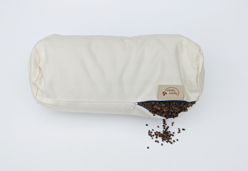 comfycomfyca's tweet photo. Pillow feeling a bit flat?

It could be time to freshen up your pillow with new hulls.

Save 10% today and tomorrow only with code: REFRESH22

#buckwheatpillow #buckwheathulls #madeincanada #pillow https://t.co/acYYN43v5m