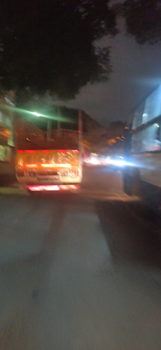 venugopalrag's tweet photo. @blrcitytraffic
Private travels buses and lorry parking on road and blocking the traffic movement on road connecting rayan circle and Minto eye hospital. Due to this the traffic is getting jammed till Briand Square signal

Pls take action. https://t.co/b9K4Nm4oEQ