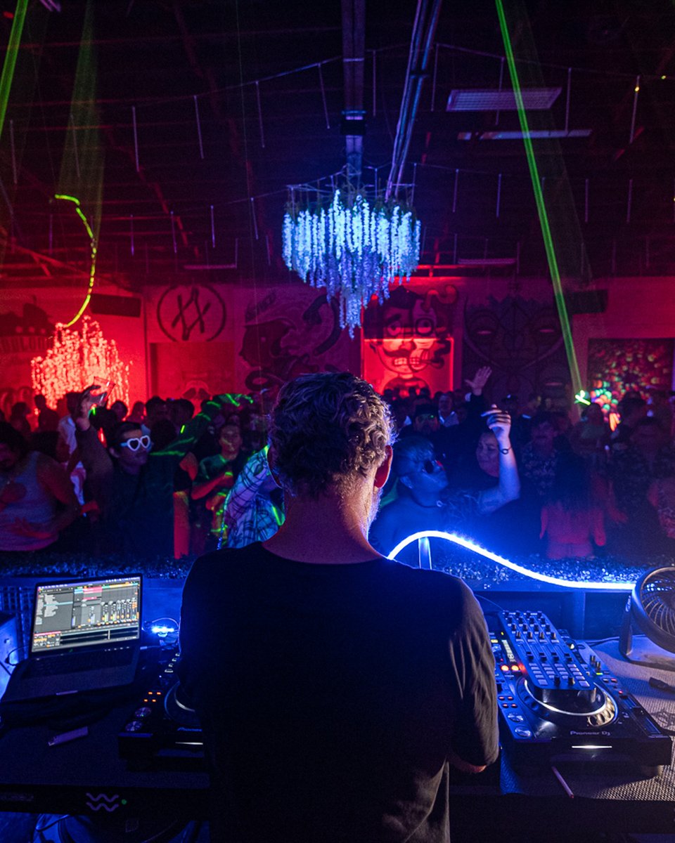 Martin Buttrich tweet media