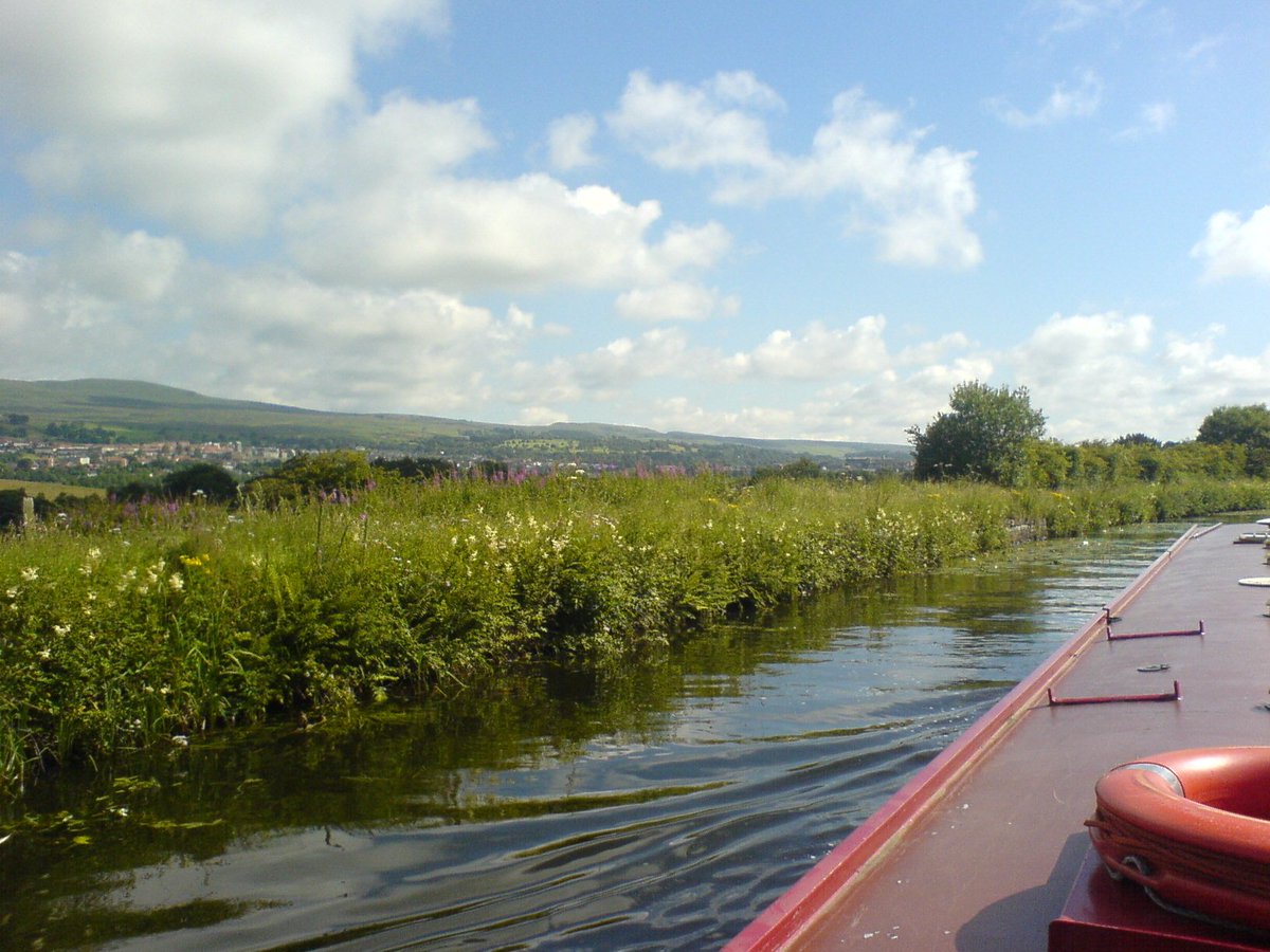 Waterways_Hols's tweet photo. Enjoy a boating holiday with friends on the Scottish Lowland Canals and see the incredible Falkirk Wheel! No previous experience is required.
https://t.co/Ue7nVx6ug8 https://t.co/RzrWGThVMJ