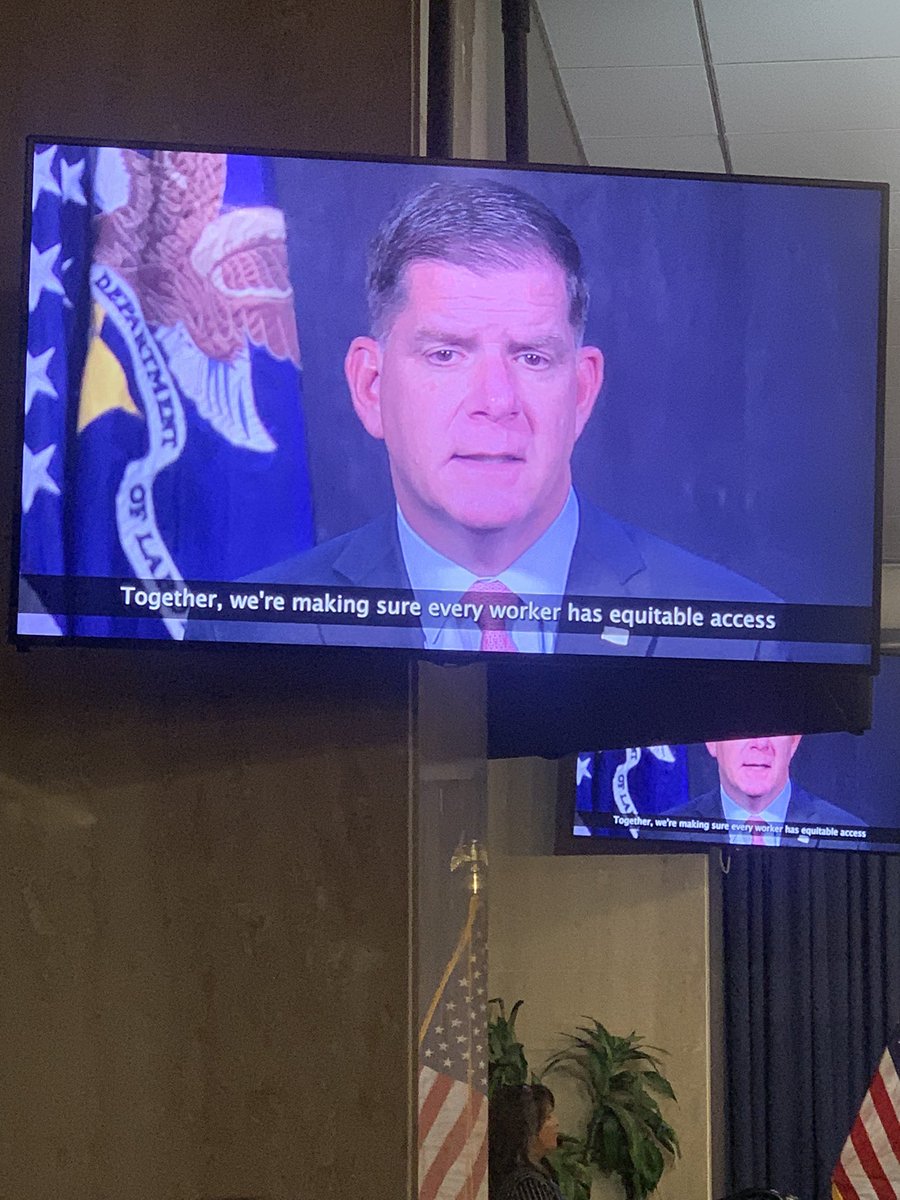 NEWStrongWomen's tweet photo. Historic task and historic opportunity! 
“We need to bring more women into the trades and good paying fields” - @SecMartyWalsh Equity in Focus Summit @WB_DOL @USDOL https://t.co/guc7Z5ZIzH