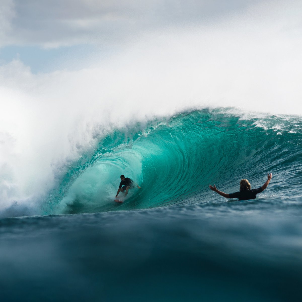 The goal was simple— take this feeling right here and put it in a can. @nathan_florence manifesting every drop of magic. 📸: @john_hook