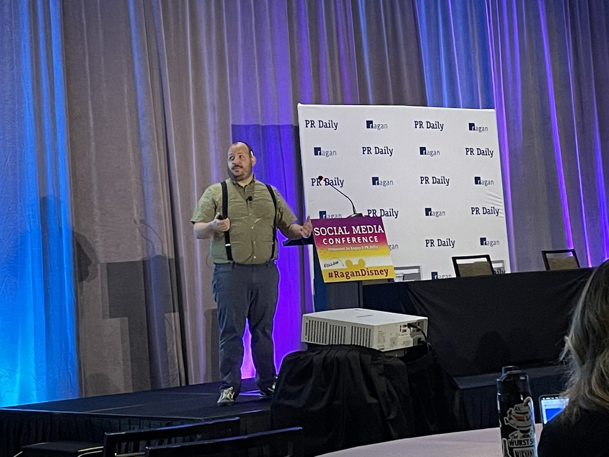 IEEEUSA's tweet photo. @Mjlamp was so great at yesterday’s #RaganDisney pre-conference session that we had to see him again for his main conference session! #paidmedia https://t.co/MQeFzcltis