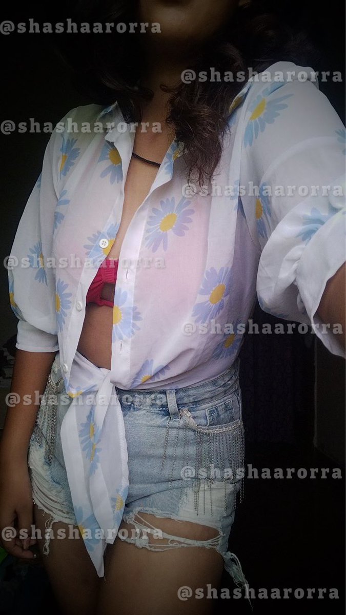 ShashaArorra's tweet photo. 𝗥𝗲𝘁𝘄𝗲𝗲𝘁 𝗔𝗻𝗱 𝗚𝗼𝘁 𝗠𝘆 𝗡𝘂𝗱𝗲 𝗣𝗶𝗰𝘀 𝗙𝗿𝗲𝗲
.
I m available with face and without face show available 
Solo. Show 
Saree show 
Dance show 
Susu show 
Dildo show
Role play show 

All show available 
Ping me now baby
Verified By:- @Sky_thrill1 @Pga_071 @vtgvr https://t.co/TAzsIZfssA