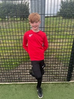 NewtonPE1's tweet photo. Receiving an extra commendation for being a passionate, determined and enthusiastic player, awarded by the organisers! Thank you @BolsoverSSP https://t.co/SMxKZhUqco