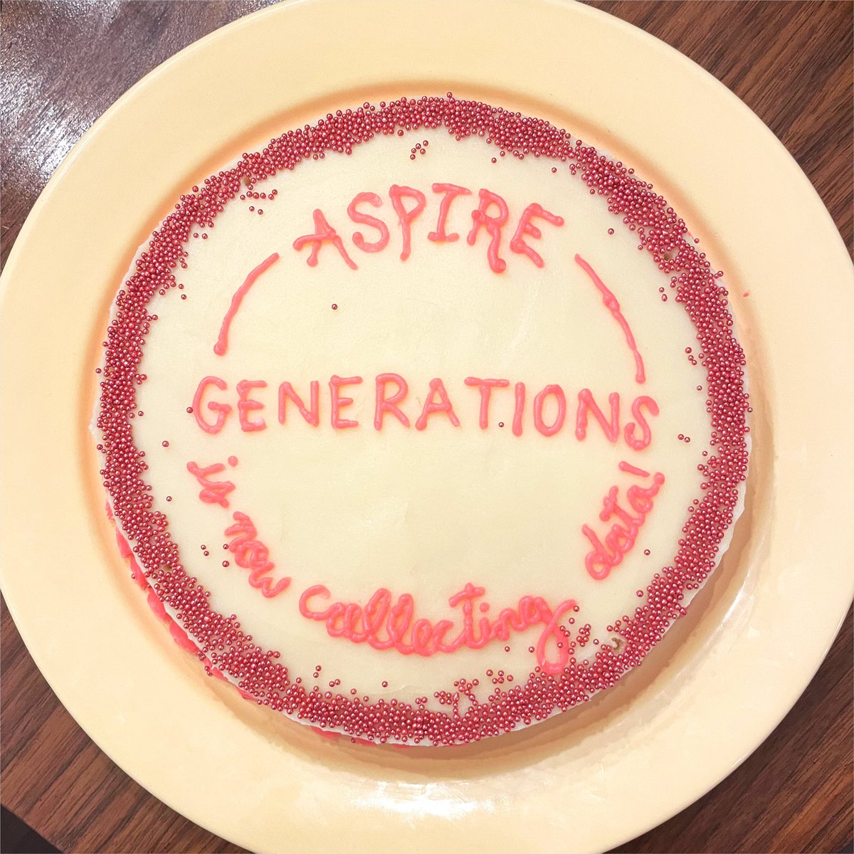 Hallie_Dau's tweet photo. While in Uganda I mentioned that I wanted to have cake to celebrate when data collection started. That did not happen when we were in country. However last night @AveryMcNair6 came over and surprised me with this cake she baked 😍 #aspiregenerations https://t.co/NzFUF6aK5d