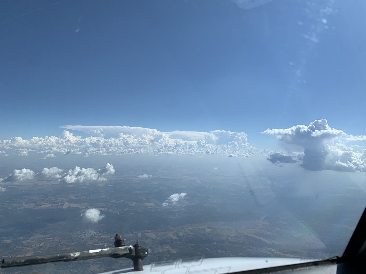 Se está poniendo la tarde interesante en Málaga <a href="/controladores/">😉Controladores Aéreos 🇪🇸</a>