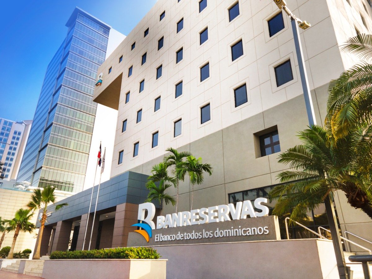 🙌¡Banreservas apoyará con 100 millones!💰

El <a href="/BanreservasRD/">Banreservas</a> informó que apoyará con RD$100 millones las #comunidades declaradas en estado de #emergencia a causa de los estragos provocados por el huracán #Fiona, que azotó el lunes al país. <a href="/spereyrarojas/">Samuel Pereyra Rojas</a>

#ElNuevoDiarioRD