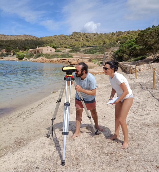GrabUab's tweet photo. Check @juliaropu's narration of last MICROSUB campaign in Cabrera Island!

https://t.co/AsXRTQ5Jvv https://t.co/WSvEOlsu3O