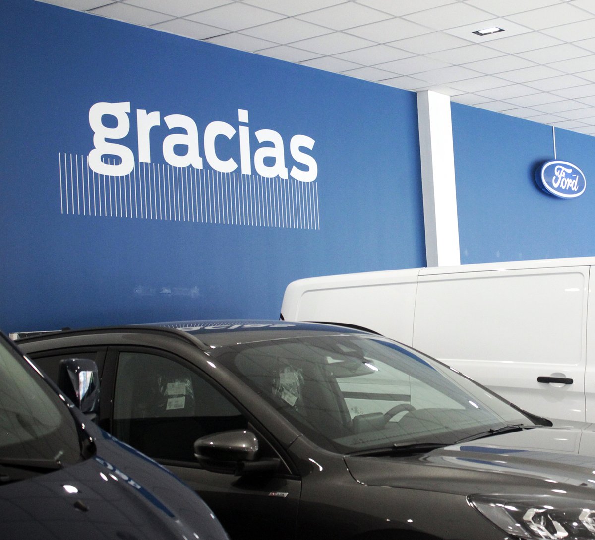 🔝🗓 Non queremos comezar a semana sen antes agradecervos a todas as persoas que pasastes nesta pasada #finde polas nosas instalacións no Polígono da #Agrela da #Coruña para aproveitar os nosos DESCONTAZOS con ENTREGA INMEDIATA! 👏🥰