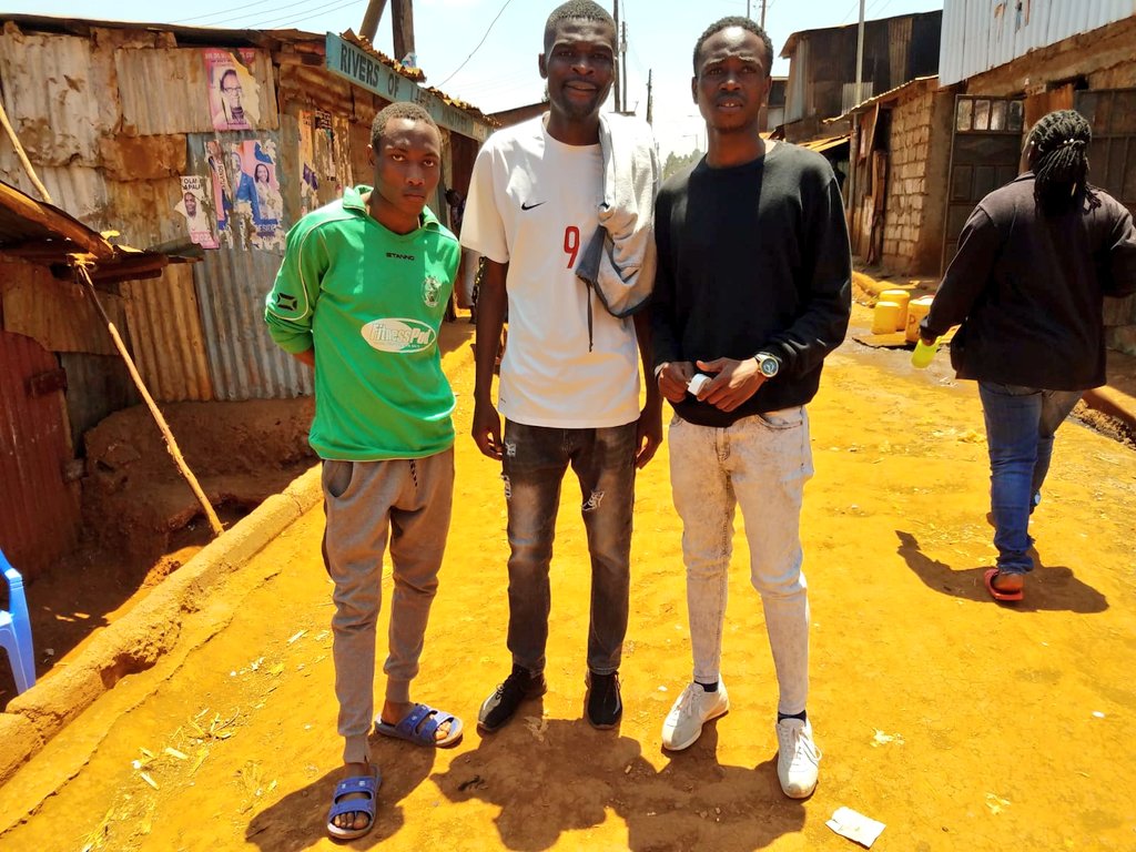 FrancisOgot's tweet photo. Thursday Random pics 📸 from different sites @FIKISHAKenya. #LoveYourCity #PendaJijiLako #FIKISHA #BWABKenya #GetInvolved #volunteerswithus #internshipopportunity #nonprofit #philanthropy https://t.co/6EPeThCUwz
