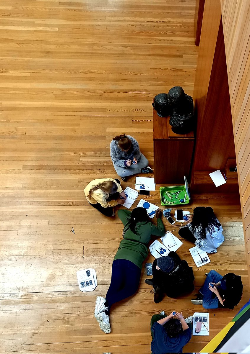 artKEVInsg's tweet image. Year 7 have had a fantastic day in Walsall making art at the Arboretum and enjoying the wonderful @newartgallery collections. Thanks so much to our hosts!