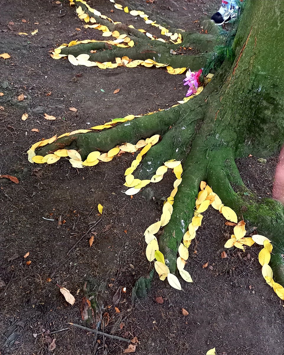 artKEVInsg's tweet image. Year 7 have had a fantastic day in Walsall making art at the Arboretum and enjoying the wonderful @newartgallery collections. Thanks so much to our hosts!