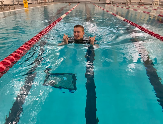 KU_ArmyROTC's tweet photo. Our University of Saint Mary Cadets took to the pool this week to practice for their upcoming Combat Water Survival Test (CWST). CWST is one of the many professional military education requirements to pass before you can commission. #learntolead #leaderswanted #cwst #3bde https://t.co/B18HDoKR9R