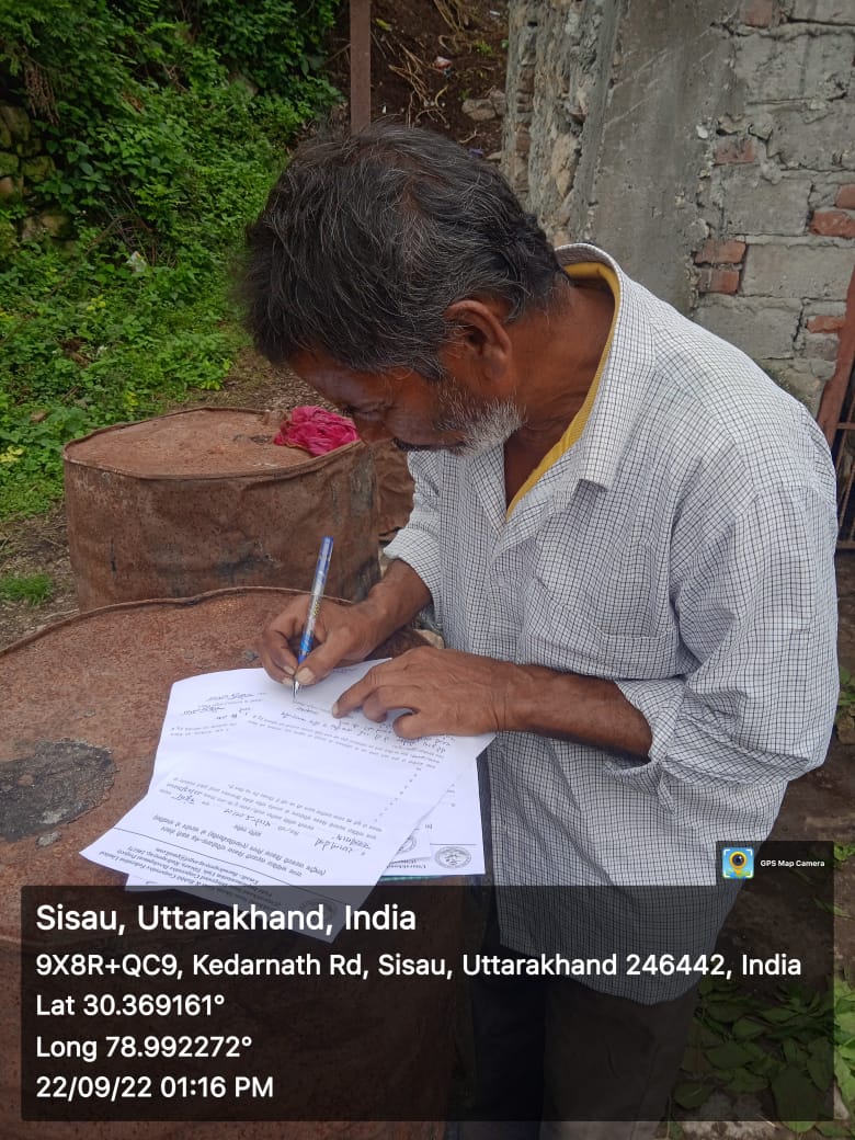 fiurudraprayag's tweet photo. ग्राम क्यूंजा, महरगांव तथा क्यार्क में परियोजना के माध्यम से लाभार्थियों को 30 स्वस्थ बकरियों का वितरण किया गया! #GoatsDistribution
#NCDC #UKCDP_USGCF @Dept_of_AHD @pashudhanUK @Saurabh1378 @basava_ias @mdusgcf @aviddn @Uttarakhandcoo1 @mdncd @SANJAYK47559742 https://t.co/xSsqCfIzDW