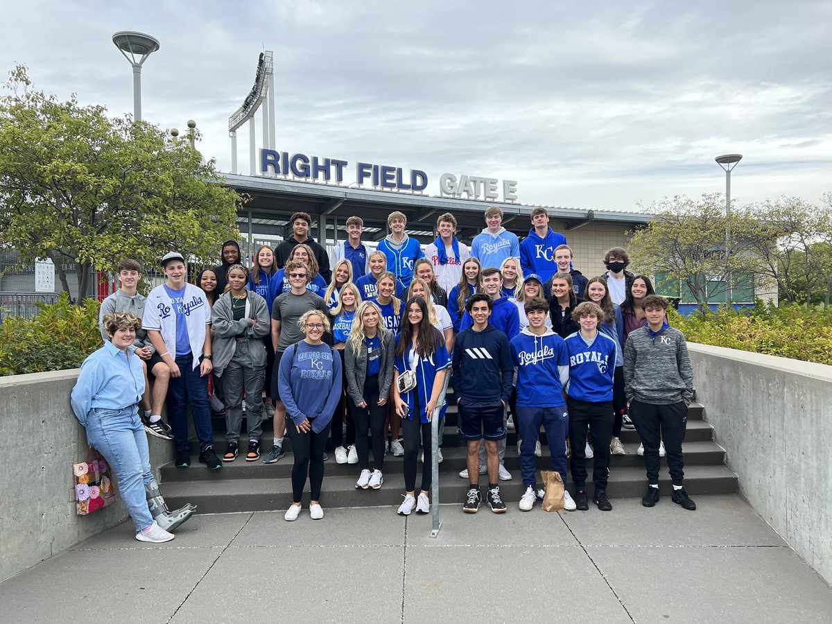 titanfbla's tweet photo. Career Day at the K - 2022 💙⚾️🤍 https://t.co/WPIuwlD0G6