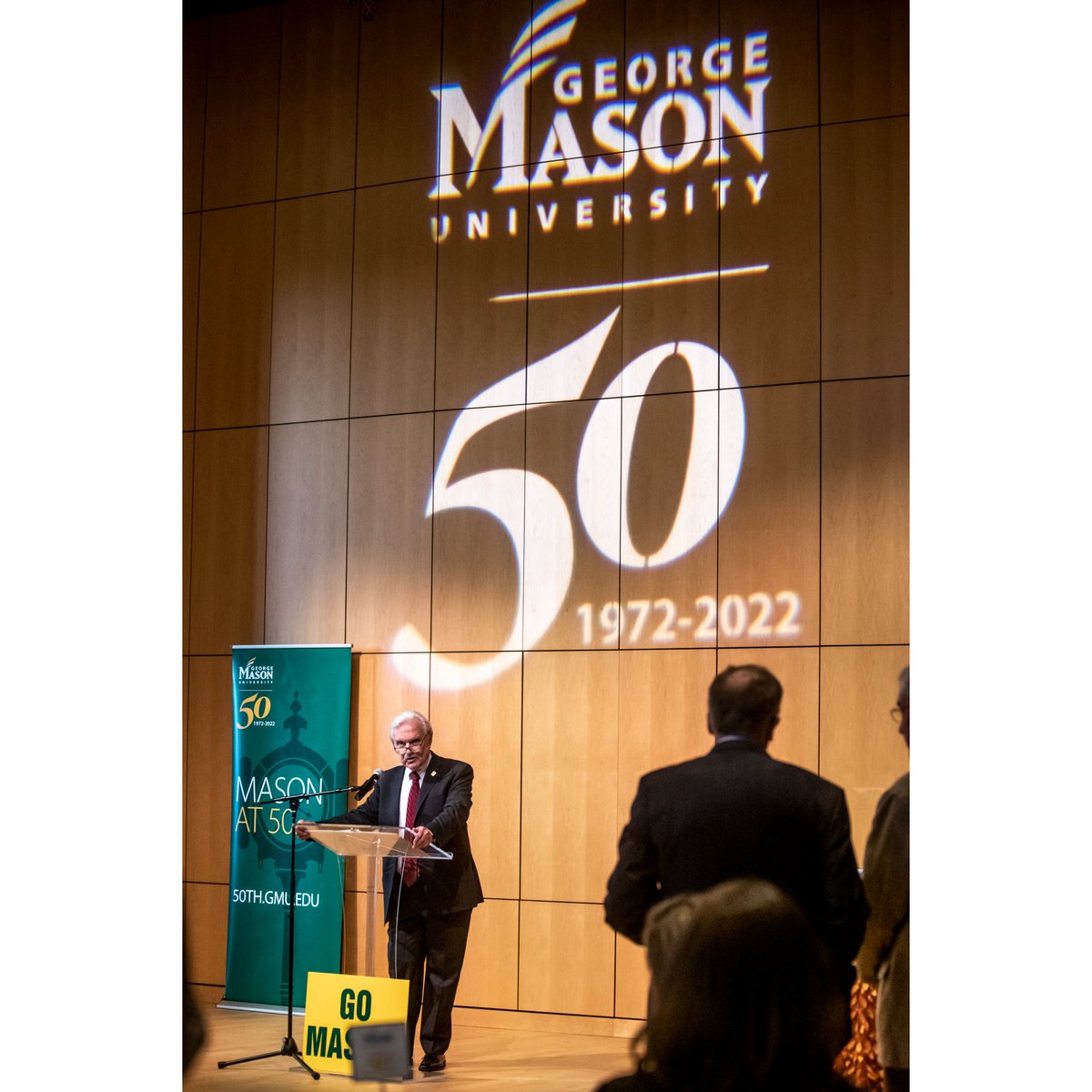 GeorgeMasonNews tweet picture