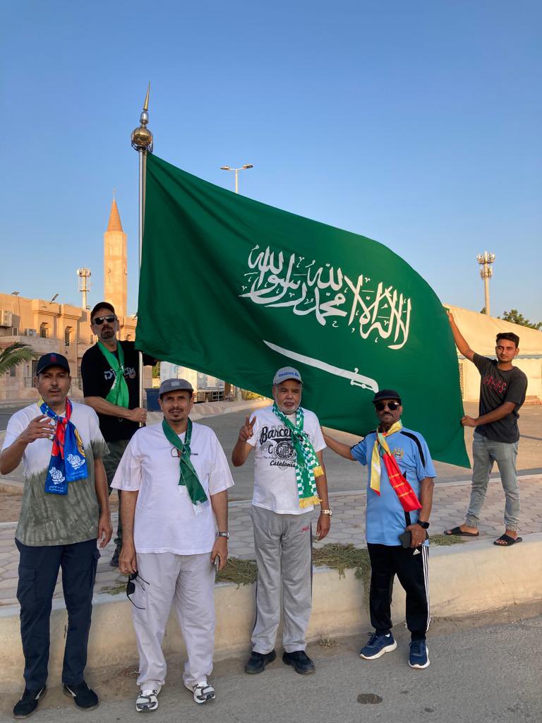 AlbasateenC's tweet photo. #جمعية_مراكز_الاحياء_ #مركز_حي_البساتين بمناسبةاليوم الوطني ٩٢ شارك فريق مشاةمركزحي البساتين باالمشي لمسافة٩،٢كلم تعبيراًلفرحنابيوم الوطن دام عزك ياوطن https://t.co/770x7nnxwG