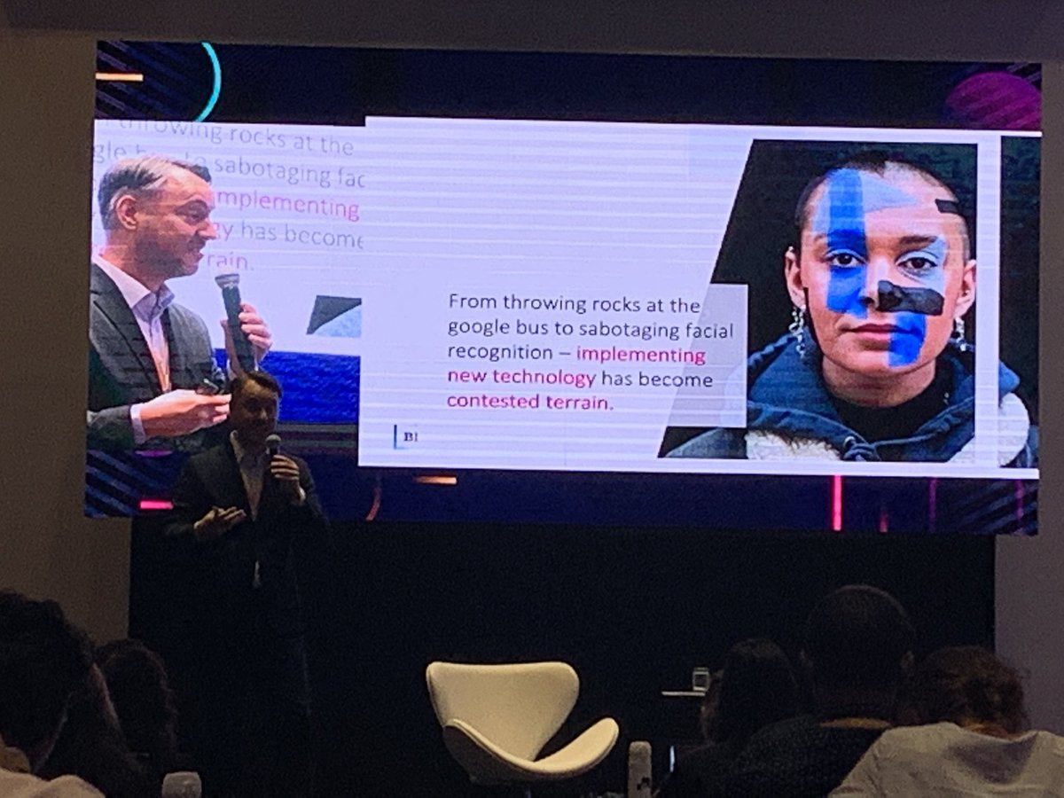 ITSriodejaneiro's tweet photo. 💡| @dasfiesch apresenta painel sobre Moral Talk & the Quest for Legitimacy in AI Policy Work #GlobalSummitOnAI https://t.co/Z5rI0UrRrS