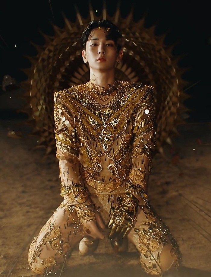 #Key  #키  #キー 

Happy birthday kim kibum 🎉🎉