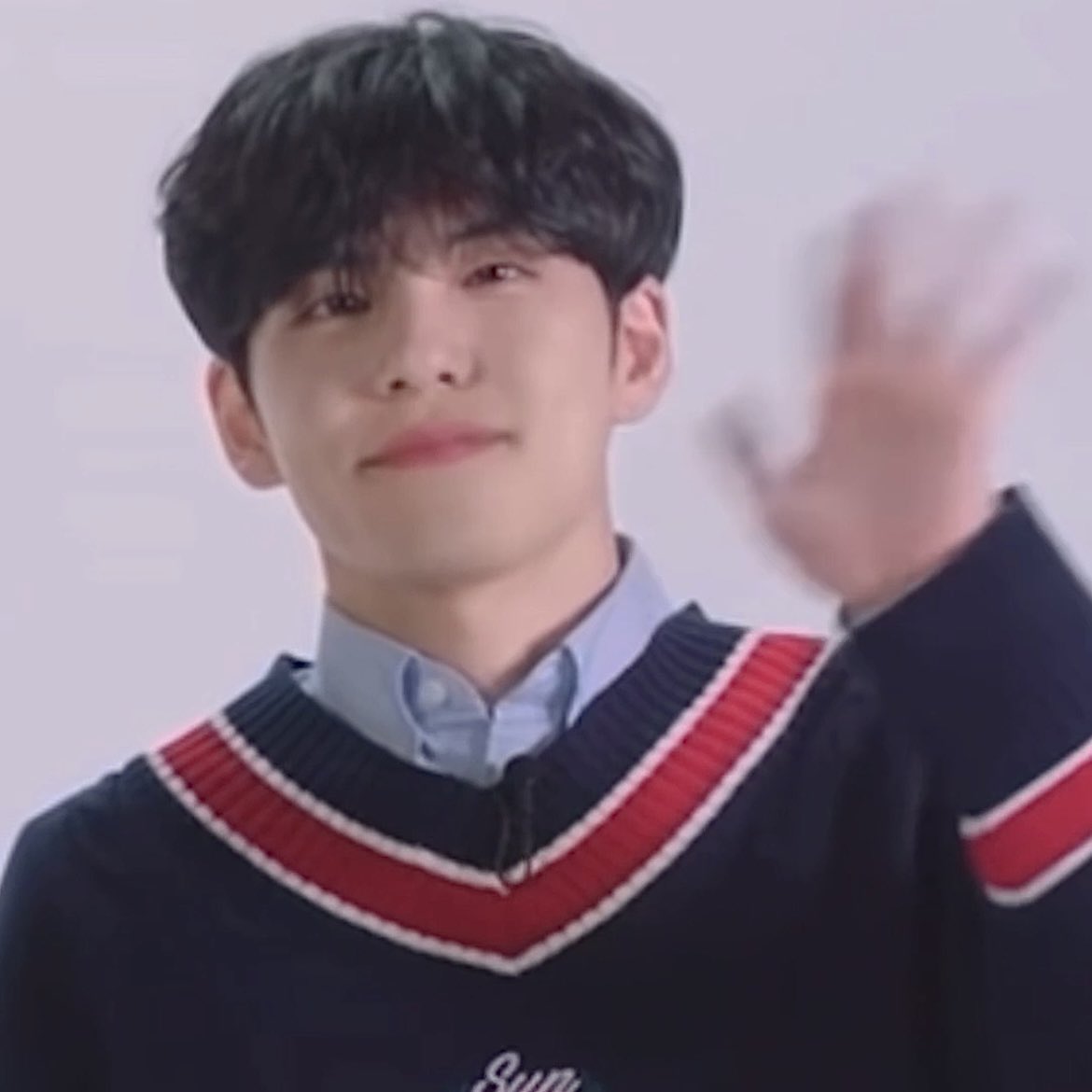 애기 원필이 어른 원필이
똑같이 생겼어.ㅋㅋㅋㅋㅋㅋ 하 ㅜ 기여워