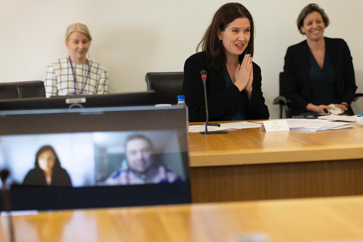 HJauhiainen's tweet photo. This week I’m assiting 🇫🇮 State Secretary @sumuvuori w/ her #UNGA visit.
Yesterday she attended event on Indigenous Approach to Foreign Policy organized by 🇦🇺.
Great to see such high level political attention to #IndigenousIssues during #UNGA77.
#RightsofIndigenousPeoples https://t.co/9SFhbDd6IS