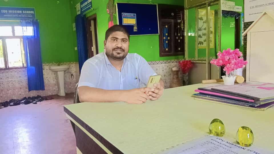 2020Iqubal's tweet photo. #FundForAMUKishanganj

@PMOIndia @HMOIndia @EduMinOfIndia @FinMinIndia @AmitShahOffice @officecmbihar https://t.co/MdOM54CVMi