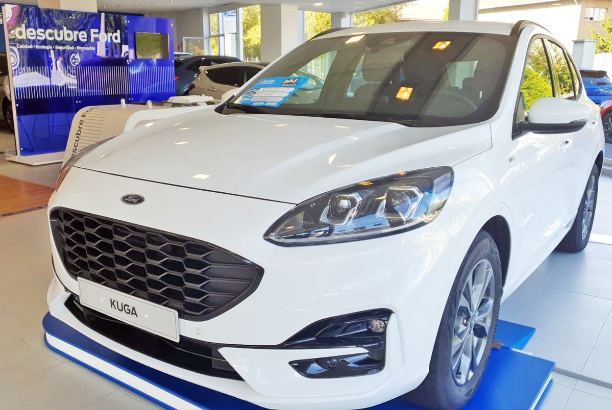 🧐🚙 Andas á procura dun modelo <a href="/FordSpain/">Ford España</a> a un prezo sen competencia? Aproveita, hoxe venres e mañá sábado, os nosos DESCONTAZOS con ENTREGA INMEDIATA das nosas instalacións no Polígono da #Agrela da #Coruña! 💪🎉