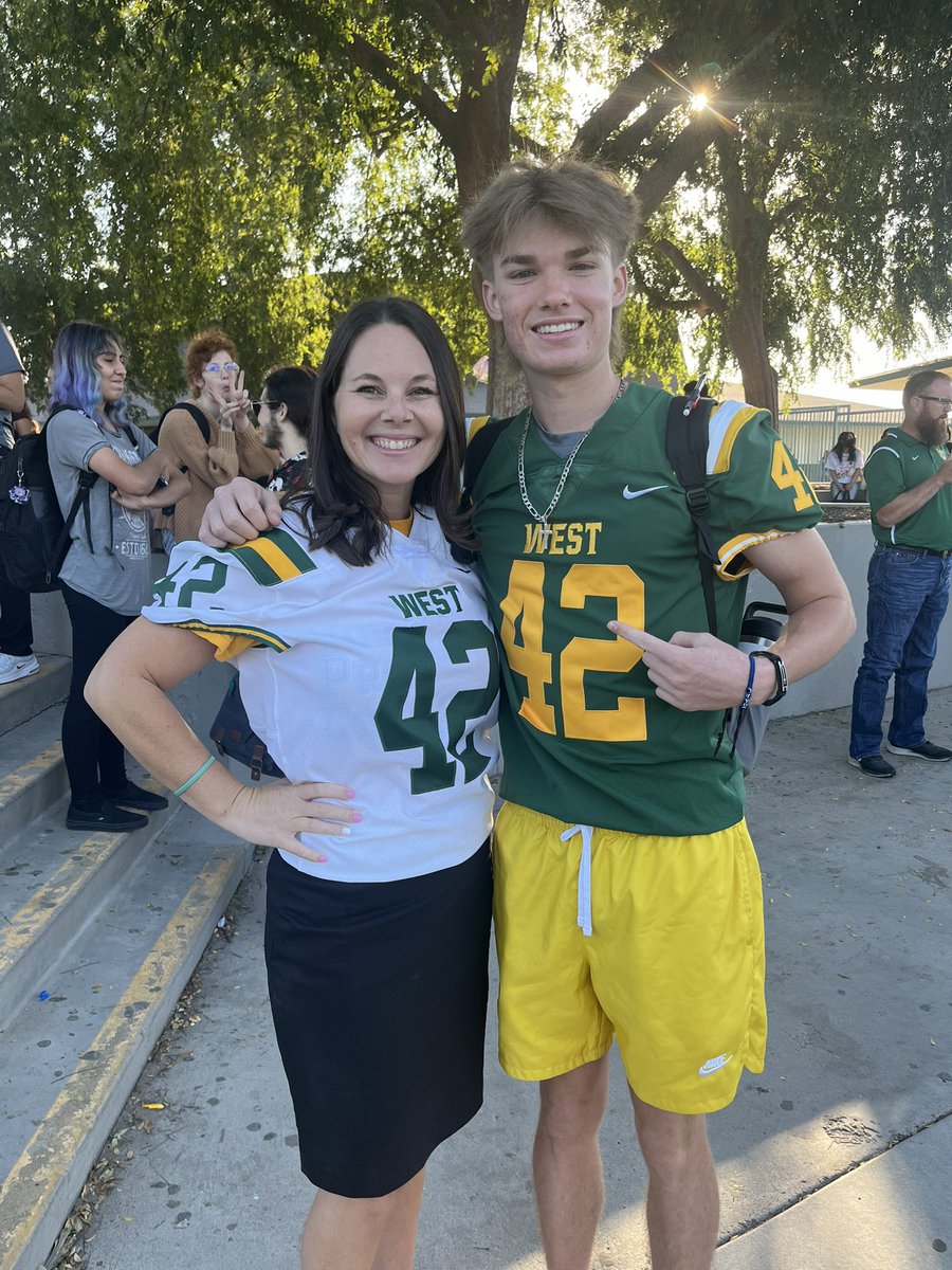 Megan Gregor tweet media