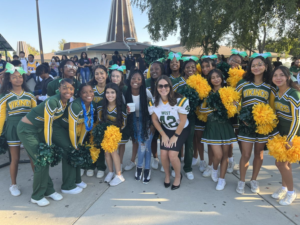 Megan Gregor tweet media